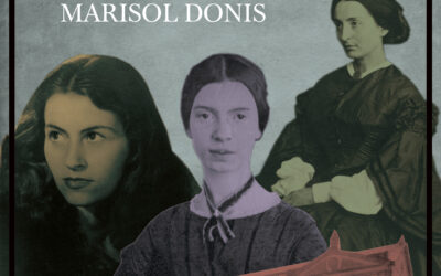 Mujeres grises sobre fondo negro